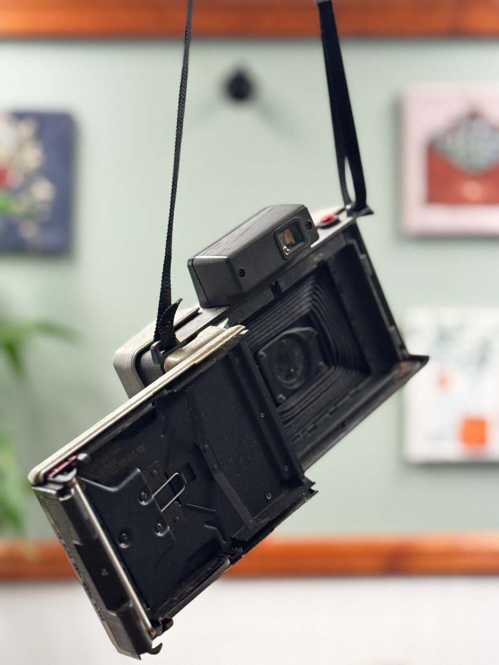 Vintage Polaroid Land Camera Automatic 210 Folding Instant Camera